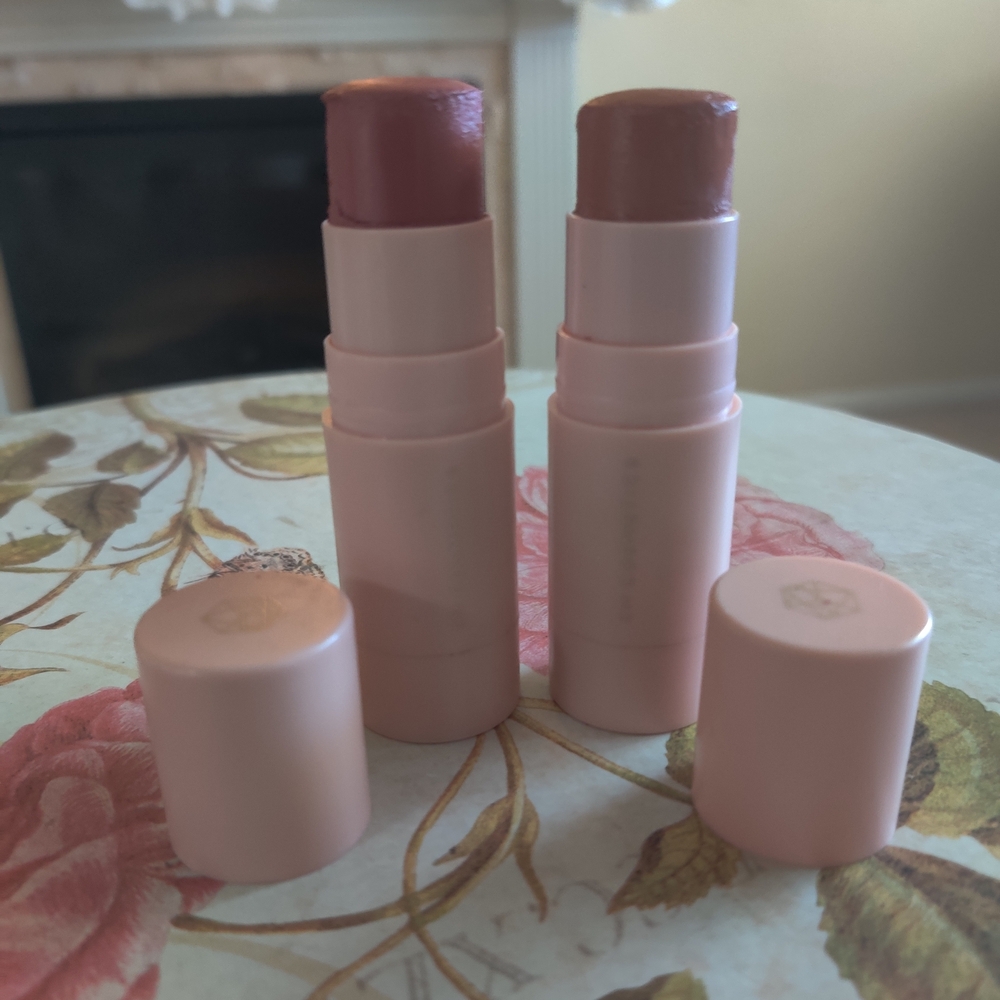 Bundle Blushes! EM Cosmetics (2) & Nudestix (2) - Picture 2 of 6